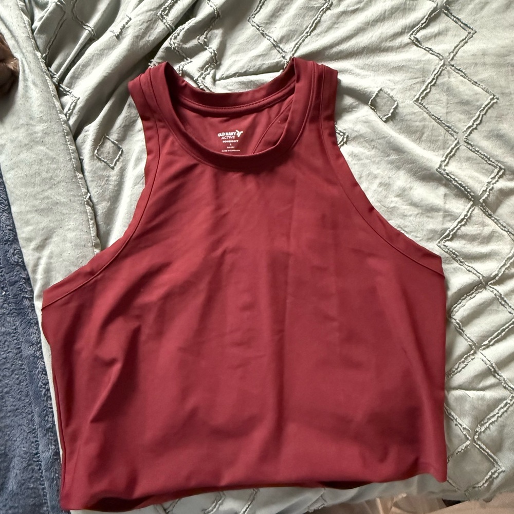 Old Navy Women's Burgundy Tank Top